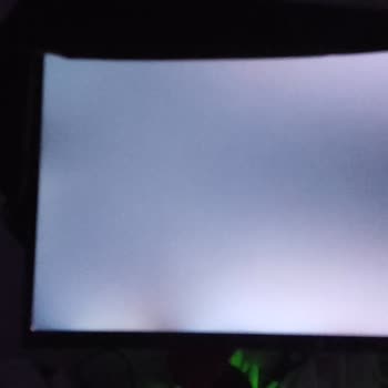 Monitör Işık Sızması Sorunu Ve İade Talebi