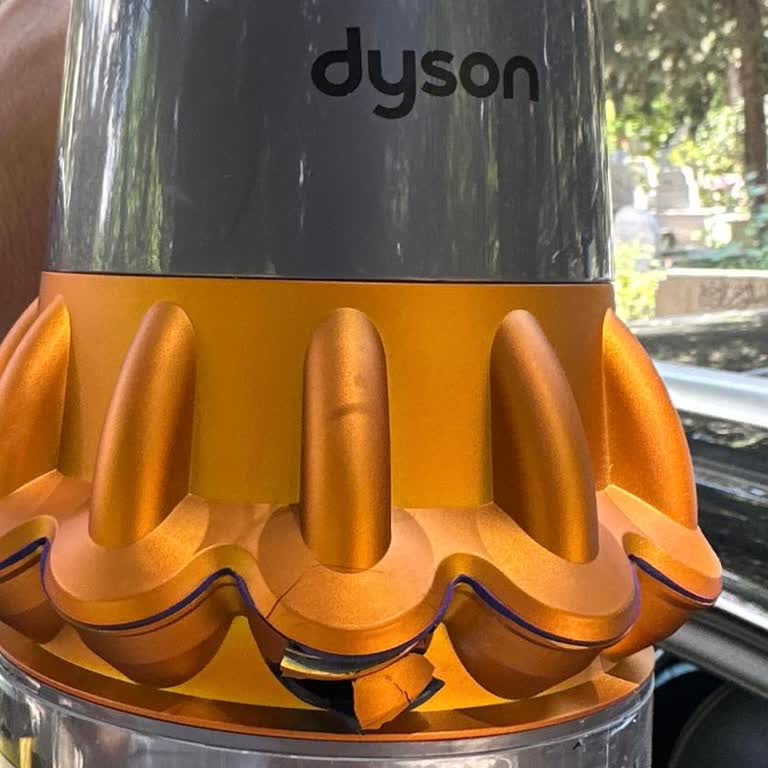 Dyson V15 Turuncu Plastik Parçanın Garanti Dışı Ücretlendirilmesi