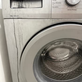Beko Çamaşır Makinesi Yağ Lekesi Sorunu Ve Ürün Değişimi Talebi