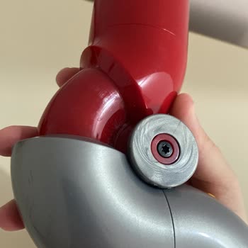 Dyson V12 Bükme Başlığı Arızası Ücretsiz Değişim Talebi