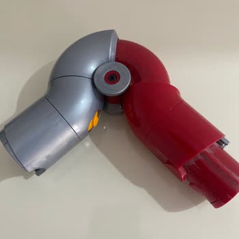 Dyson V12 Bükme Başlığı Arızası Ücretsiz Değişim Talebi