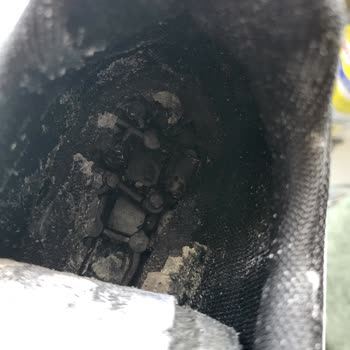 Ayakkabı Tabanı Bir Buçuk Ayda Çöktü Ve Kullanılamaz Hale Geldi