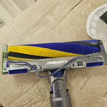Dyson V15 Süpürgemde Kısa Sürede Parça Arızaları Ve Aşırı Ücret Talebi