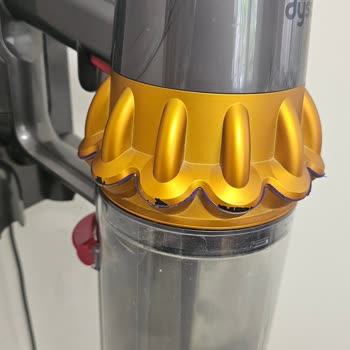 Dyson V15 Süpürgemde Kısa Sürede Parça Arızaları Ve Aşırı Ücret Talebi