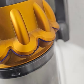 Dyson V15 Süpürgemde Kısa Sürede Parça Arızaları Ve Aşırı Ücret Talebi