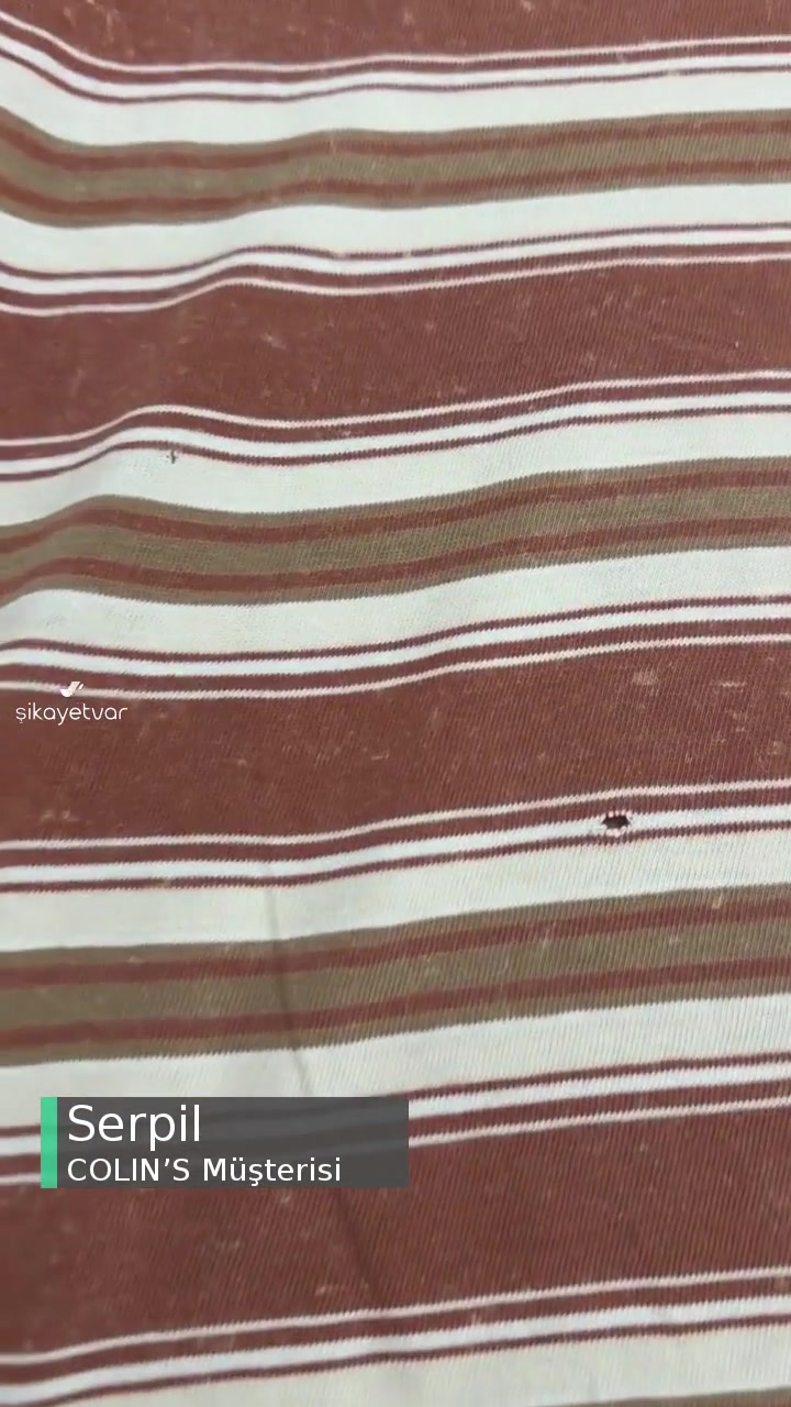 COLIN’S 2. Yıkamada Her Yerinden Delinen T-shirt videonun kapak resmi