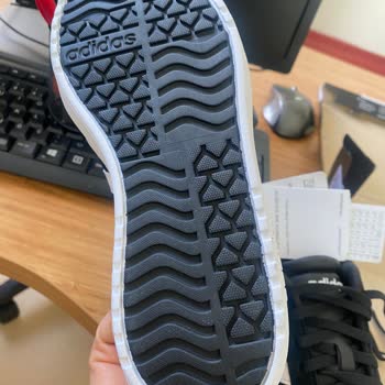 Boyner'den Ayıplı Adidas Ayakkabı İadesi Gerekçesiz Reddedildi