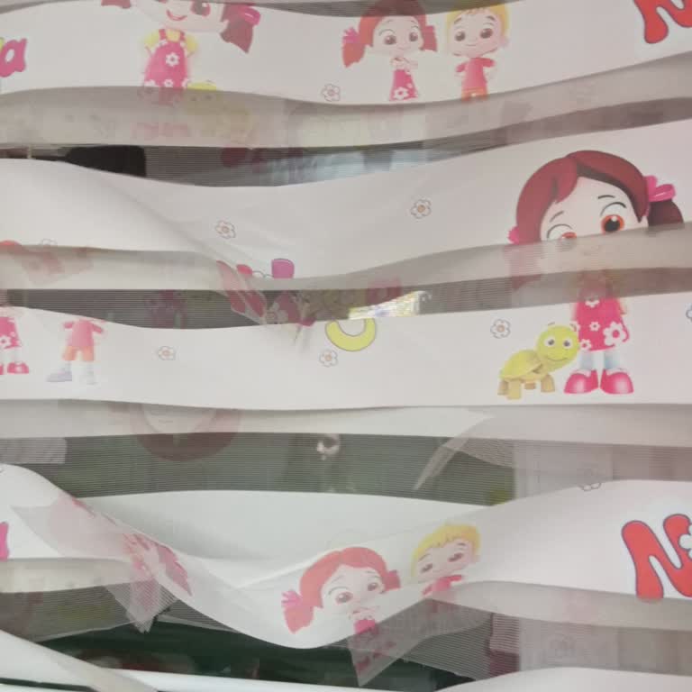 Eren Halı Yıkama’da Stor Perde Yırtıldı, Sorumluluk Reddi