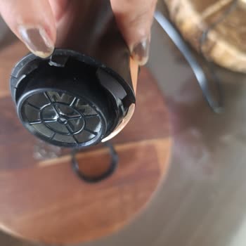 Arzum Volume Pro Saç Şekillendiricide Kırılan Plastik Dişler Güvenlik Riski Oluşturdu