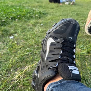 Kısa Sürede Yırtılan Spor Ayakkabı İçin Değişim Ve İade Talebi