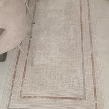Evkur Gloria Beylerbeyi Mutfak Halısının Ayıplı Olması Ve Mağaza Yetkilisinin Kaba Tutumu