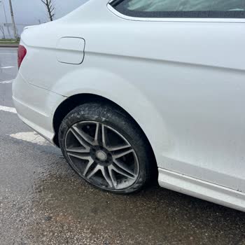 Mercedes Yetkili Serviste Gecikme Ve İletişimsizlik: Araç İki Ay Bekliyor