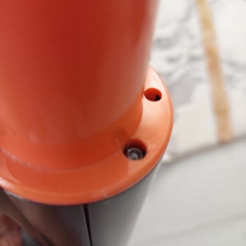 Philips Süpürge Vidalarındaki Gevşeme Ve Servis Sorunu
