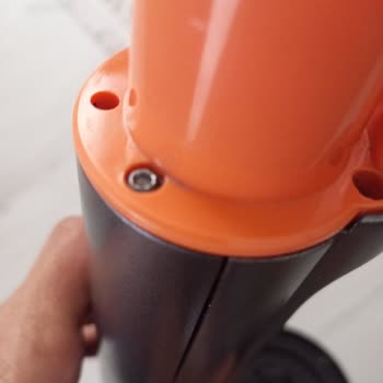 Philips Süpürge Vidalarındaki Gevşeme Ve Servis Sorunu