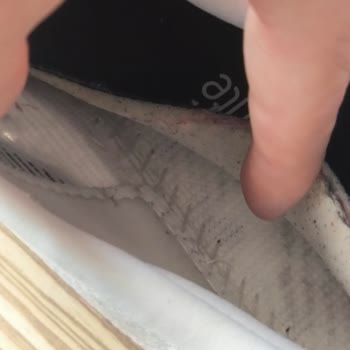 Ayıplı Adidas Ayakkabıda Üretim Hatası, İade Talebi Reddedildi