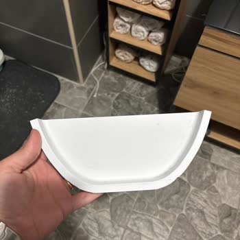 Mösta Kum Saçılması ve Zayıf Ped Bağlantısı Nedeniyle Ubpet C10 Pro Kedi Tuvaletinde Tasarım Sorunu