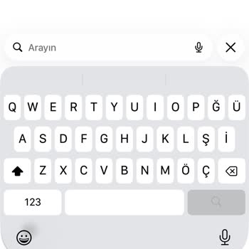 İphone 17 Pro Max Ekranındaki Siyah Leke Yazılım Hatası Olarak Değerlendirilmeli Ve Değiştirilmeli
