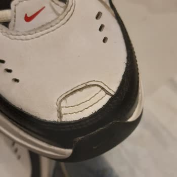 In Street Mağazasından Alınan Nike Ayakkabının 20 Günde Tülermesi