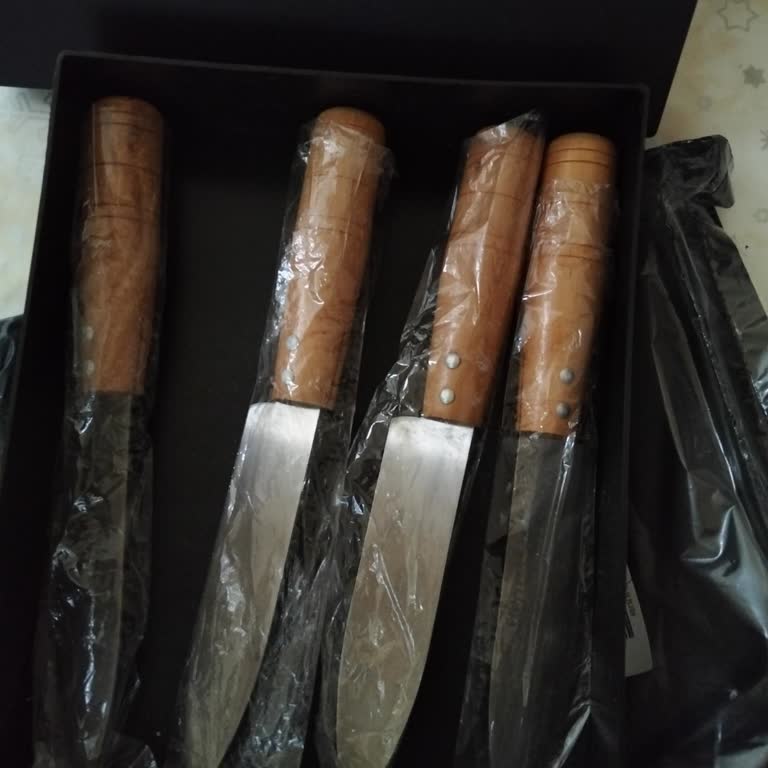 Alman Kasap Bıçak Seti Reklamı Yanıltıcı, Eksik Ve Kalitesiz Ürün: İade Talebi