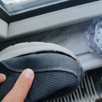 Garanti Süresi İçinde Açılan Skechers Ayakkabının Üretim Hatası Olarak Değerlendirilmesi Talebi