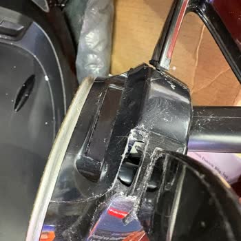 Ankara Optimum AVM Teknosa Mağazasından Gelen Kırık Tefal Ütünün Sorumluluk Reddi Ve Değişim Talebi