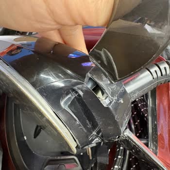 Ankara Optimum AVM Teknosa Mağazasından Gelen Kırık Tefal Ütünün Sorumluluk Reddi Ve Değişim Talebi