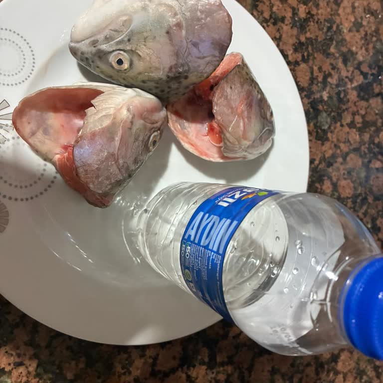Balçova Carrefour Şubesinde İthal Somon Yerine Yerli Somon Gönderildi