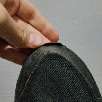 Kısa Sürede Yırtılan Ayakkabımın Garanti Talebi Reddedildi