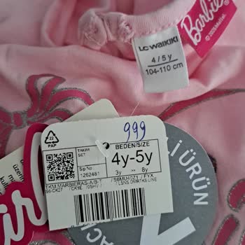 Okuma Bayramı İçin Sipariş Edilen Elbise Yanlışlıkla Pijama Olarak Gönderildi