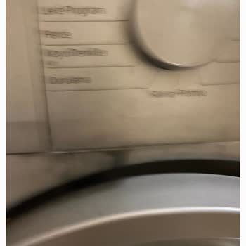 Beko Çamaşır Makinesinde Sürekli Siyah Lekeler Ürün Değişimi İstiyorum