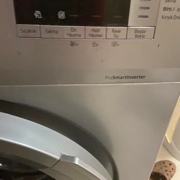Beko Çamaşır Makinesinde Sürekli Siyah Lekeler Ürün Değişimi İstiyorum