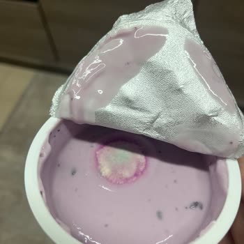 Küflü Nilky Probiyotik Yoğurdu: Sağlık Ve Güven Sorunu