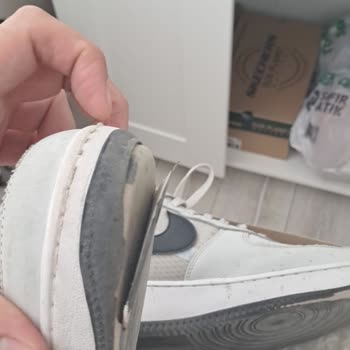 Nike Air Force 1'de Hızlı Aşınma Ve Değişim Talebi