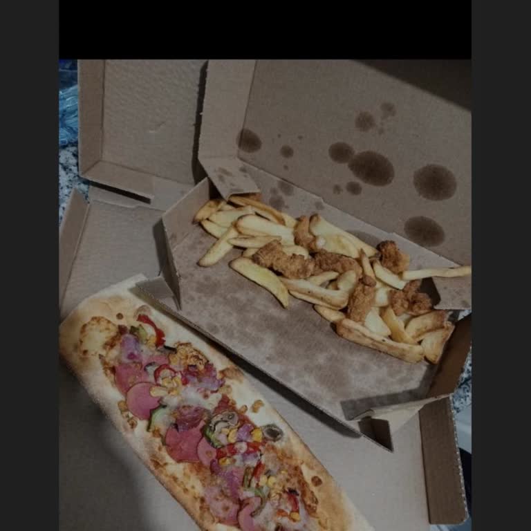 Domino’s’tan Tavuksuz Pizza Ve Kurumuş Tavuk Parçaları İçin İade Talebi