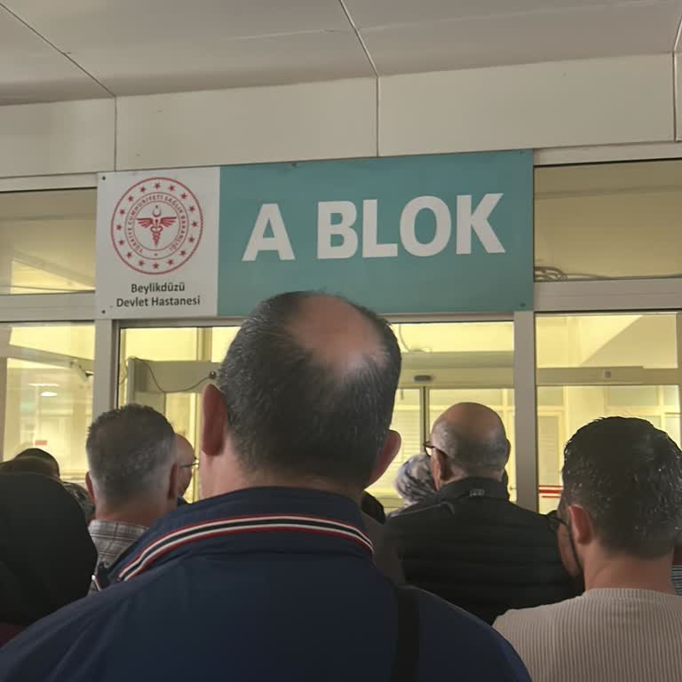 Beylikdüzü Devlet Hastanesi Sabahları Kapalı Ve Bilgilendirme Yok