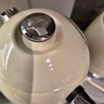 Kusurlu Su Isıtıcısı Değişiminde Uzun Bekleme Ve Cevapsız İletişim