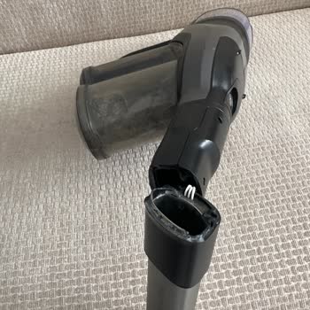 Philips Dikey Süpürgenin Borusu Aniden Kırıldı Ücretsiz Değişim Talebi