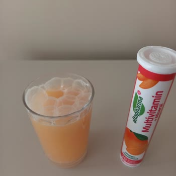 Rossmann’da Satın Aldığım Multivitamin Tabletinde Yoğun Köpük Ve Kötü Tat