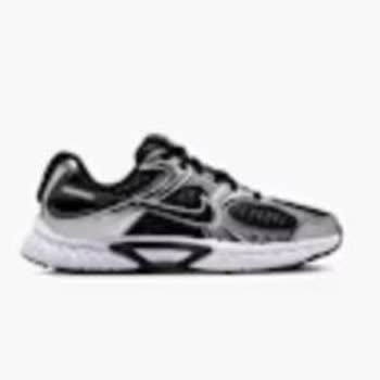 Nike Marka Sneaker Ayakkabısında İlk Kullanımda Yanma Ve Rahatsızlık Deichmann'dan İade Talebi