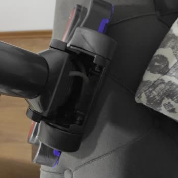 Dyson Kablolu Süpürge Parça Kırılması Ve Yüksek Tam Değişim Ücreti
