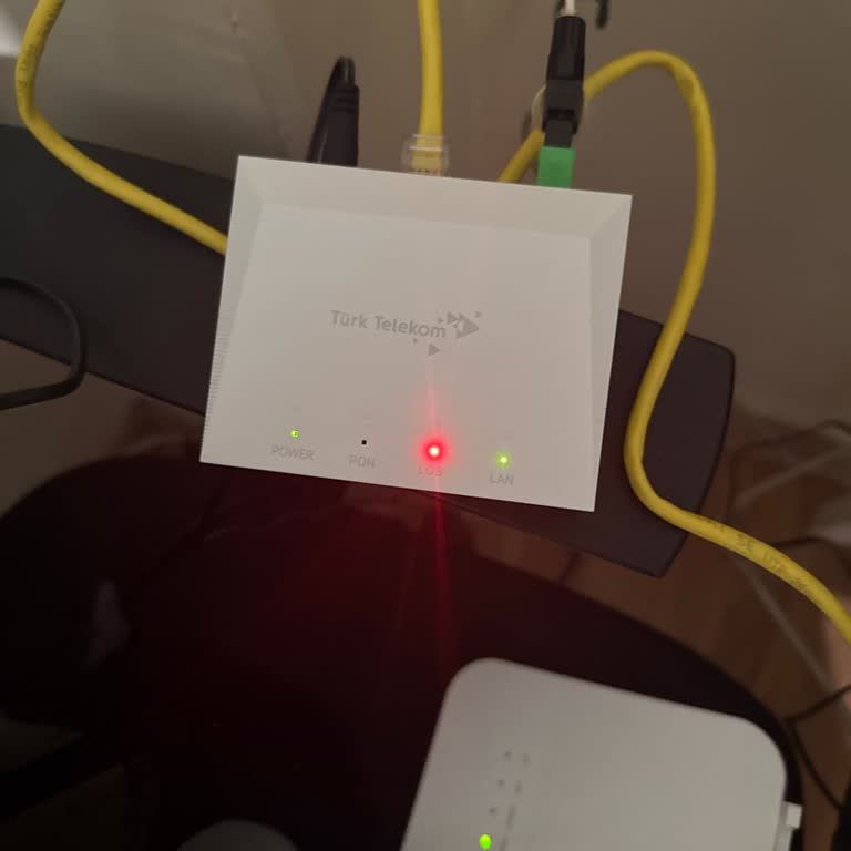 İnternet Kesintisi 1,5 Hafta Süreyle Çözülmedi, Türk Telekom'dan Acil Çözüm Ve Ücret İadesi Talebi