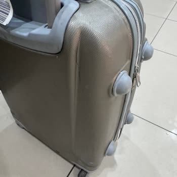 Havaist Sabiha Gökçen Ve Bursa Seferinde Valiz Kırılması Ve Uygunsuz Tazminat Teklifi