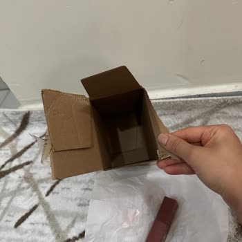 Lore'al Satıcısının Eksik Maskara İadesi Cevapsız