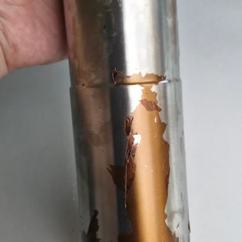 Stanley Termosunun Kaplaması Soyuluyor, Kapağı Sızdırıyor Ve Değişim Talebi