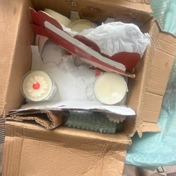 Kargo Teslim Edilmeden Hasar Bildirildi, 3200 TL Değerindeki Mallar Mahvoldu