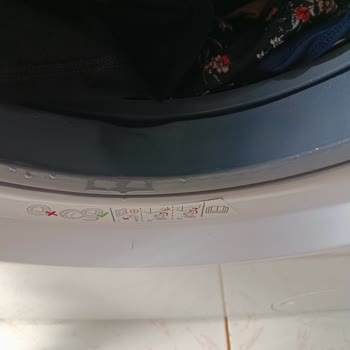 Beko Çamaşır Makinesi Garanti Altında Kıyafetleri Yırtıyor Ve Servis Çözüm Sunamıyor