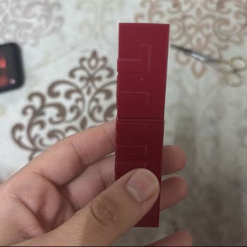 Dolap Uygulaması Üzerinden Satın Alınan Maybelline Rujunun Kullanılmış Olması Ve İade Talebi
