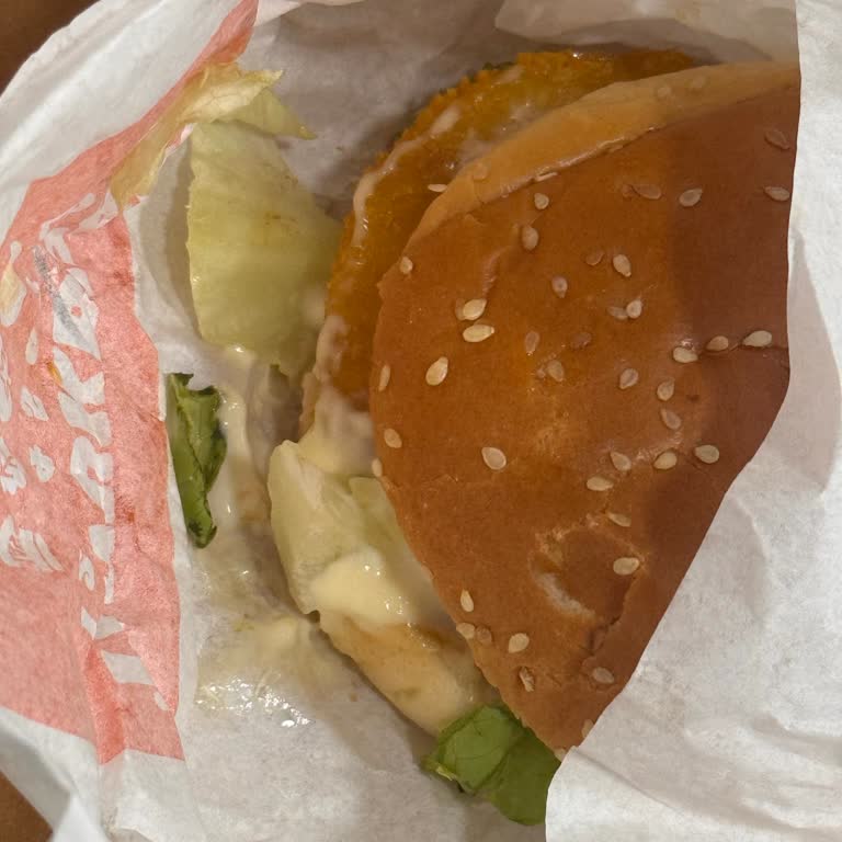 Mayonezsiz İstediğim Burger Mayonezli Geldi Ücret İadesi İstiyorum