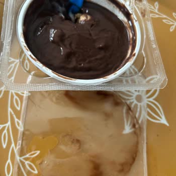Samsun Şok Şubesindeki Profiterol Bozulmuş, Sağlık Endişesi Yaratıyor