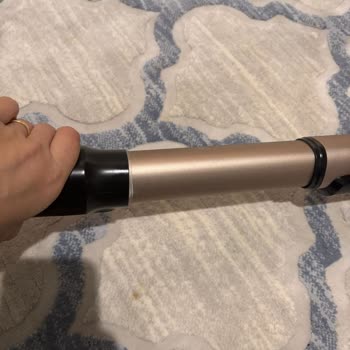 Electrolux Süpürge Borusunun Gevşemesi Ve Başlığın Kırılması Nedeniyle Para İadesi Talebi